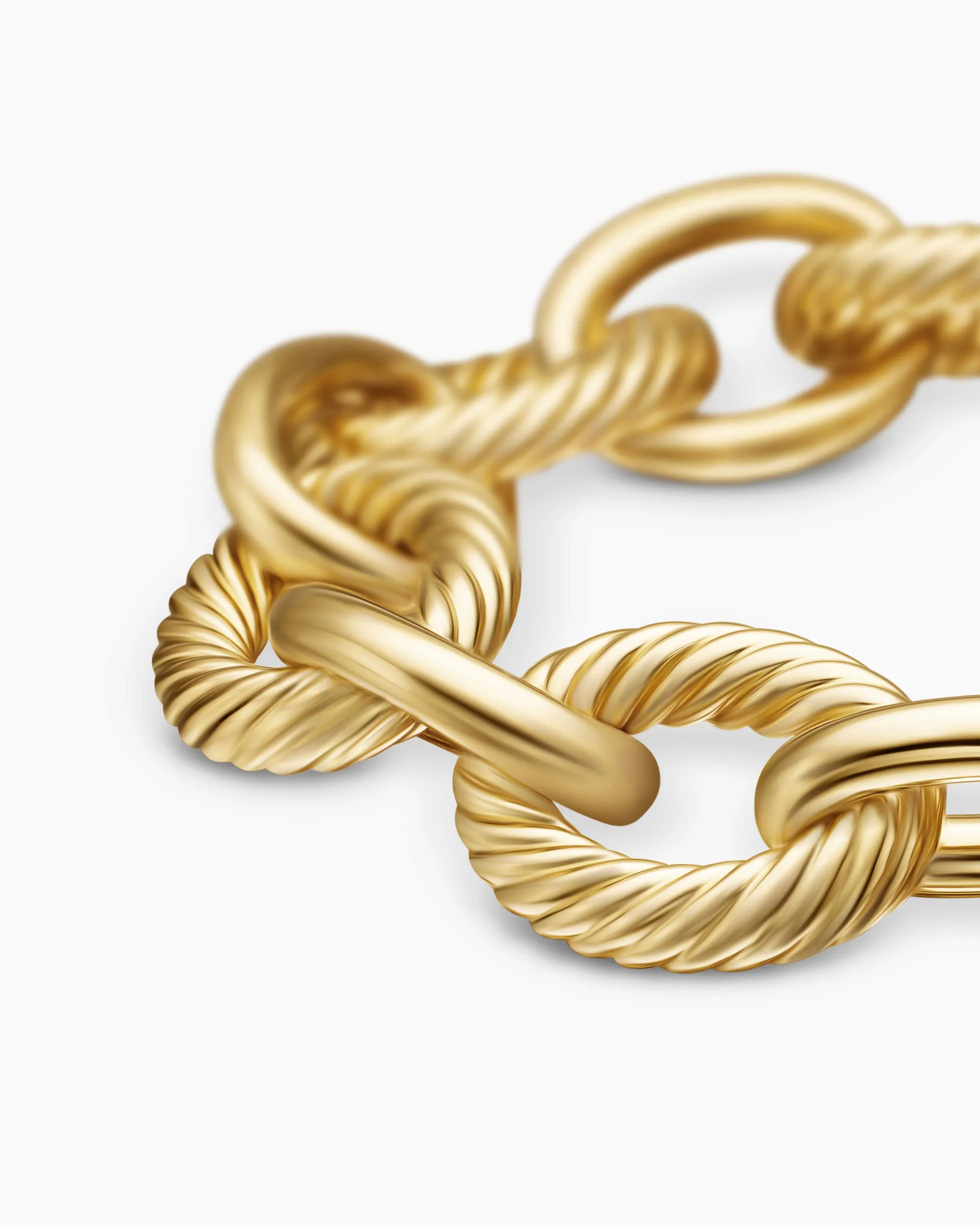 Oval Link Chain Bracelet 18K Yellow Gold, 17mm
