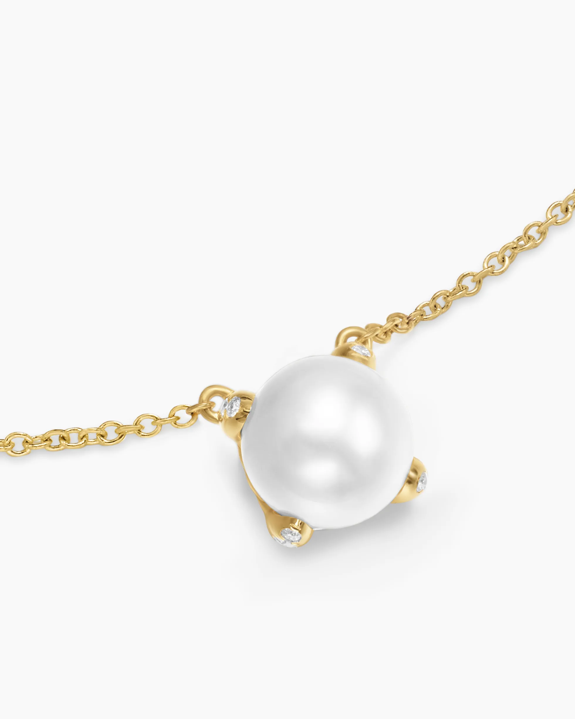 Pearl Classics Necklace 18K Yellow Gold with Diamonds, 6.5mm