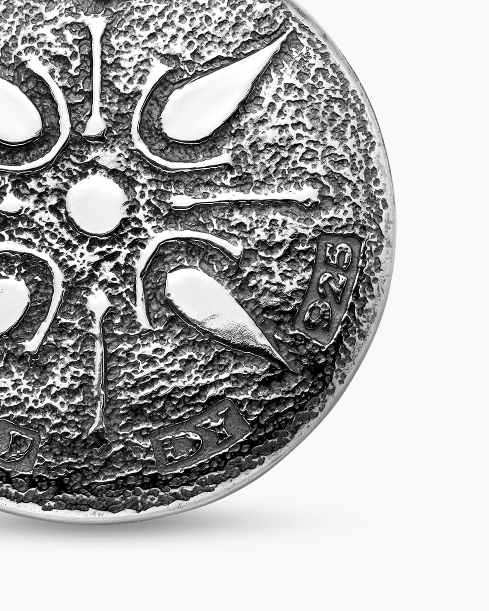 Petrvs® Lion Coin Amulet Sterling Silver, 25mm